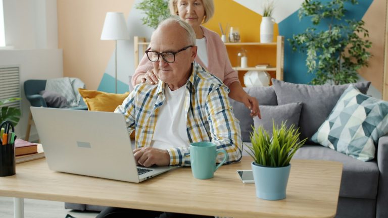 Chômage senior : dispense de recherche d’emploi
