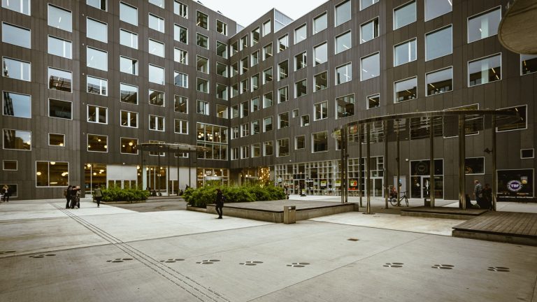 231 rue Saint-Honoré, Paris : bureaux à louer