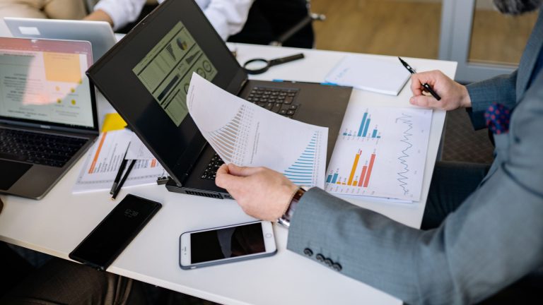 Compte comptable des frais de gestion : guide